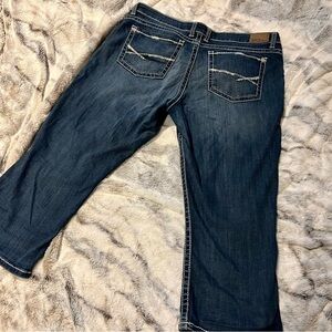 BKE Dark Blue Cropped Women's Jeans with Contrast Stitching 36